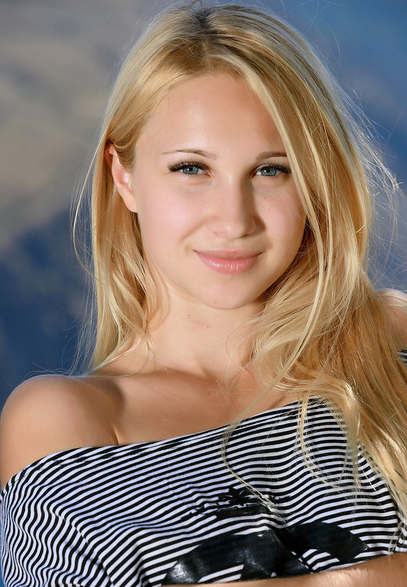 Елизавета, 27